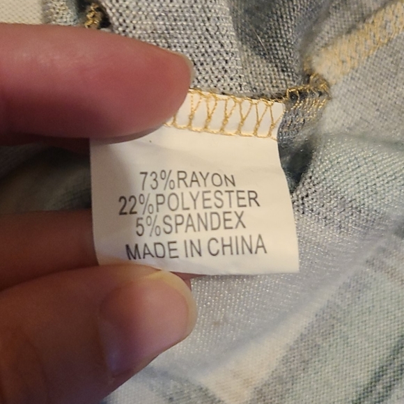 Top - Picture 2 of 2